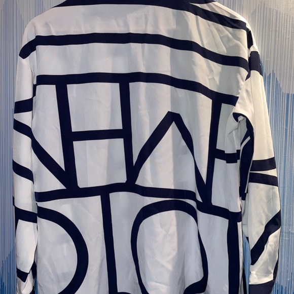 Geo Print Lapel Collar Button Front Blouse - Picture 5 of 5